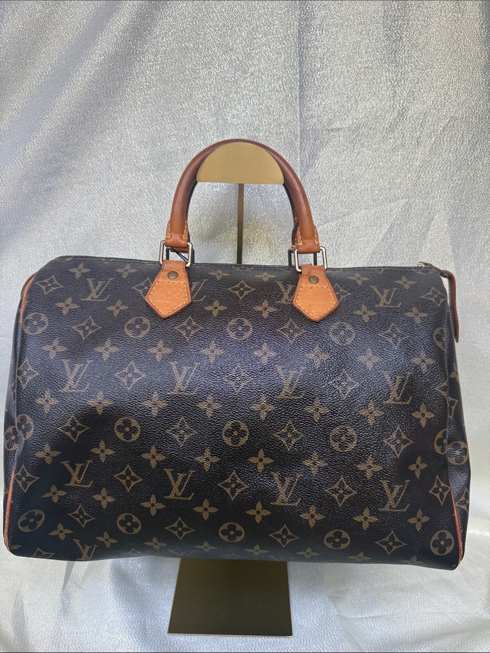 Louis Vuitton Monogram Speedy 35 Bag